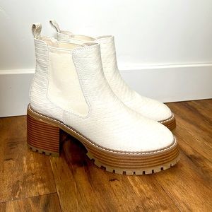 *NEW* MIA Alejandro Boots. Never worn. Size 7.5
